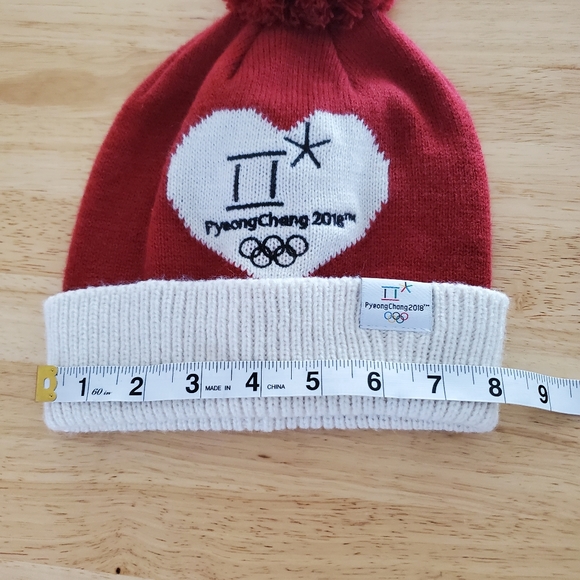 Jinkyoung Co. PyeongChang Olympics Heart Red Beanie - Picture 7 of 11